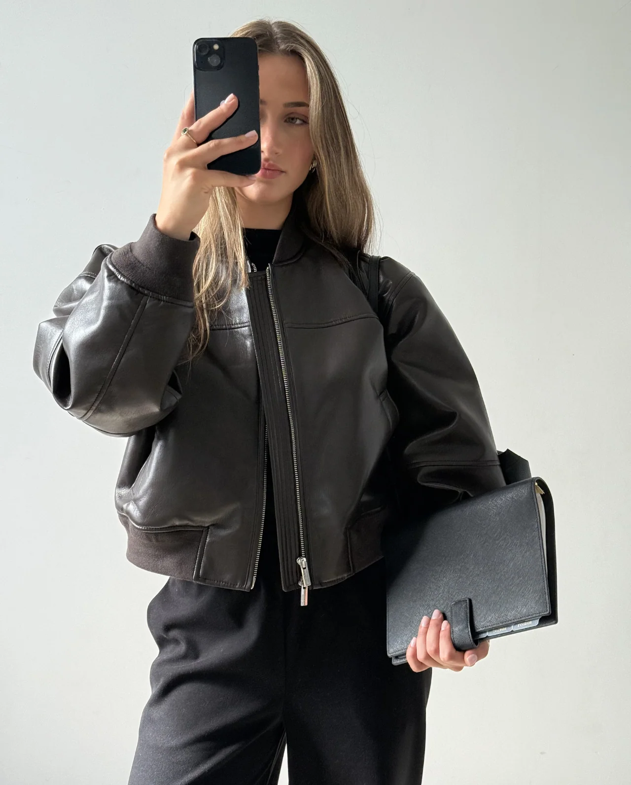 The Leather Agenda | A5 size (6-Ring Planner) - Image 2